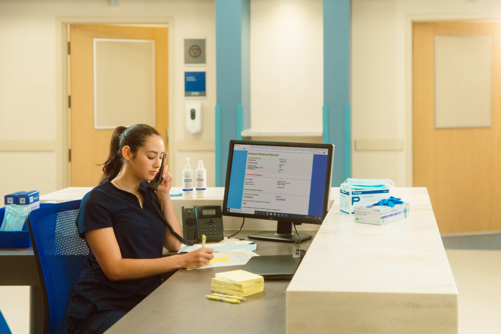 Healthcare-2023_Experiences_Extra2_screen