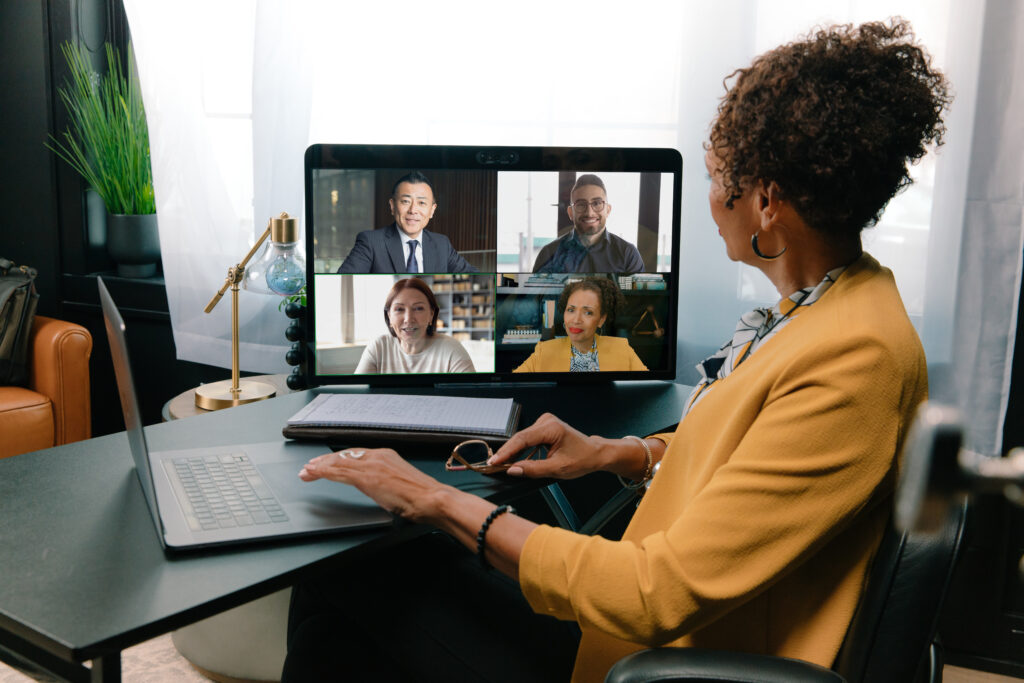 Home Office-Exec_Experiences_mock-9
