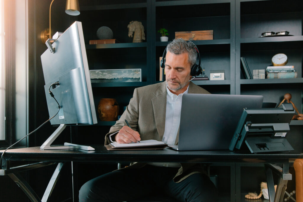Home Office-Exec_Places_14